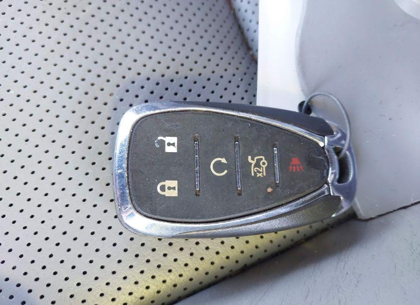 Photo 11 of 2017 Chevrolet Camaro 2LT (VIN 1G1FD1RX2H0146618)