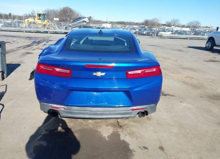 Photo 16 of 2017 Chevrolet Camaro 2LT (VIN 1G1FD1RX2H0146618)