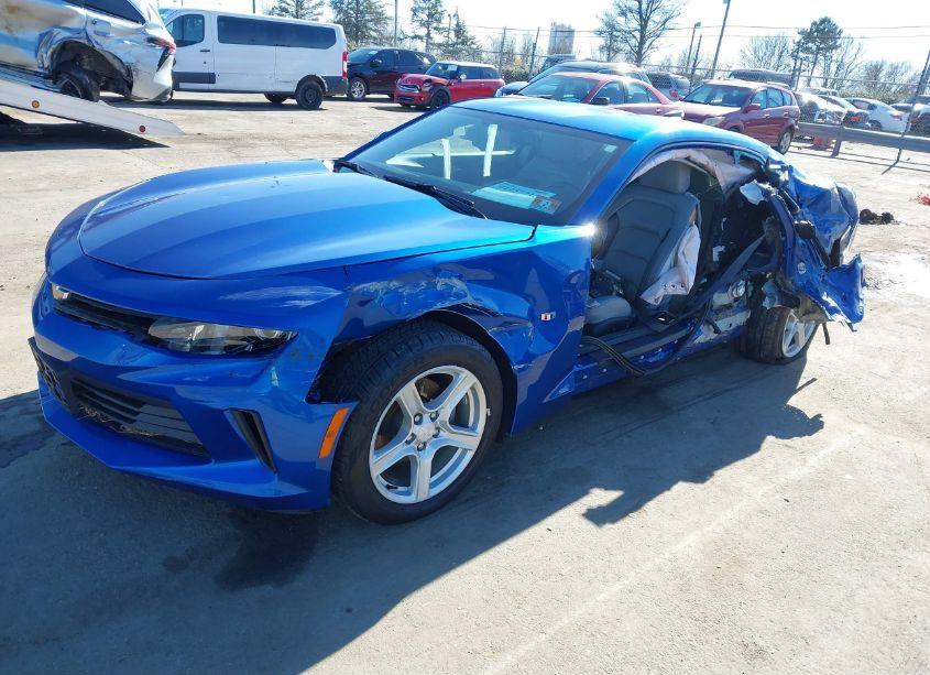 Photo 2 of 2017 Chevrolet Camaro 2LT (VIN 1G1FD1RX2H0146618)