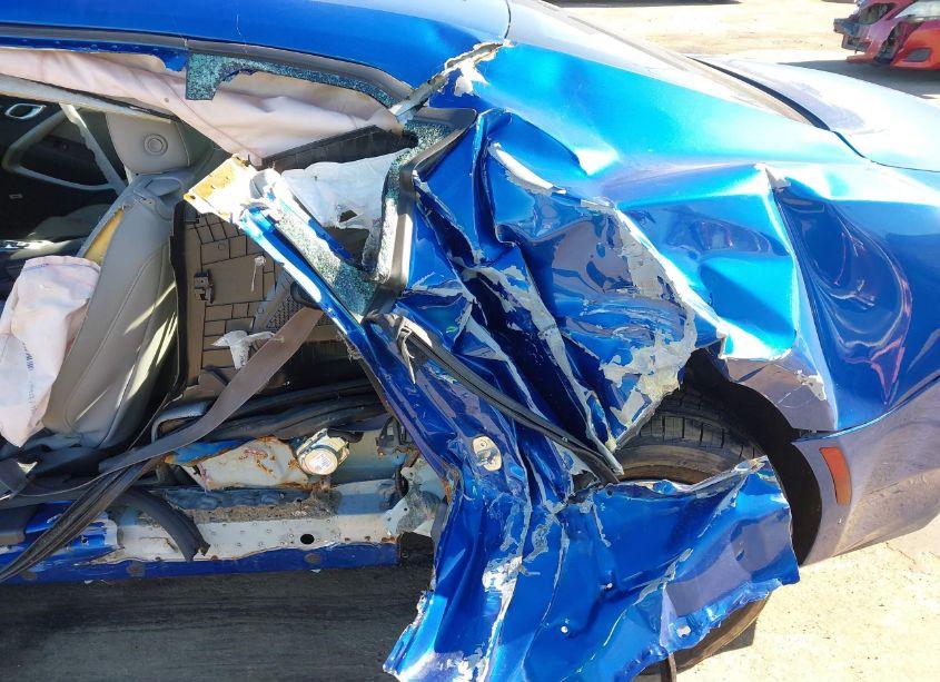 Photo 6 of 2017 Chevrolet Camaro 2LT (VIN 1G1FD1RX2H0146618)