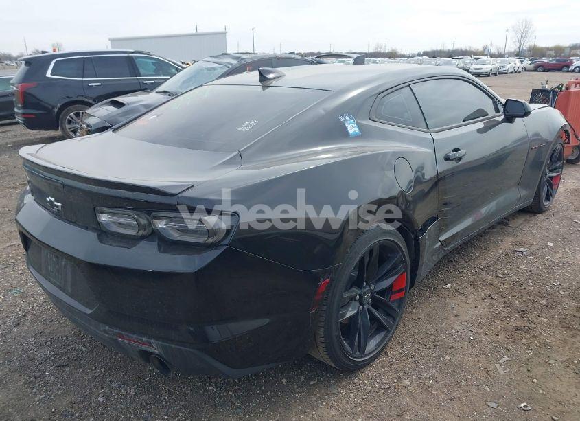 Photo 4 of 2023 Chevrolet Camaro RWD 2LT (VIN 1G1FD1RX6P0133885)