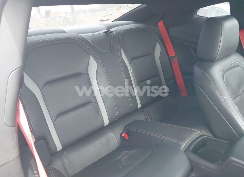 Photo 8 of 2023 Chevrolet Camaro RWD 2LT (VIN 1G1FD1RX6P0133885)