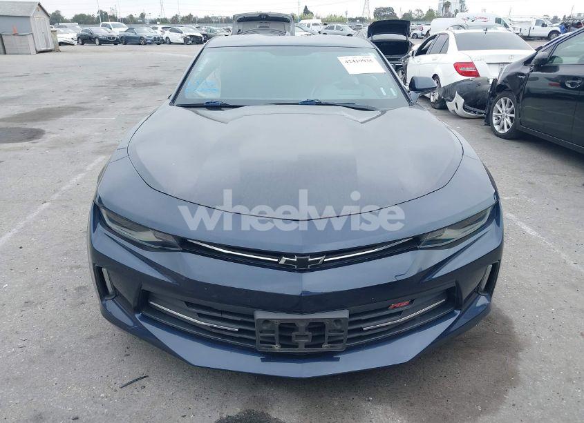Photo 12 of 2016 Chevrolet Camaro 2LT (VIN 1G1FD1RXXG0162676)