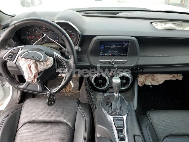 Photo 2 of 2023 CHEVROLET CAMARO LT (VIN 1G1FD3DS5P0101310)