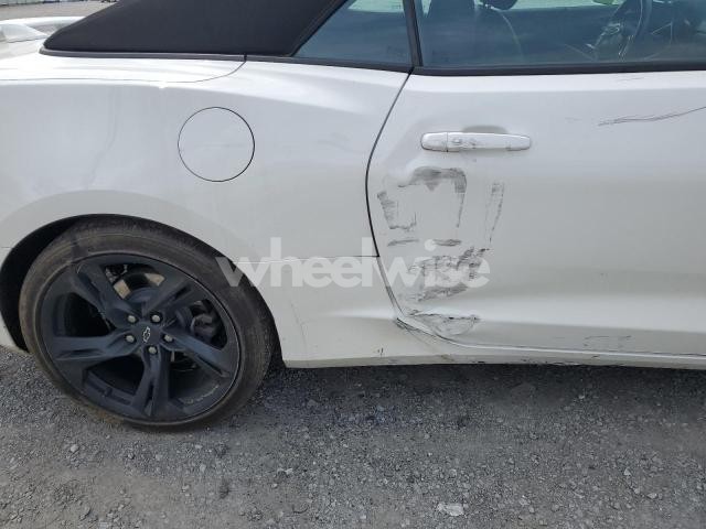 Photo 3 of 2023 CHEVROLET CAMARO LT (VIN 1G1FD3DS5P0101310)