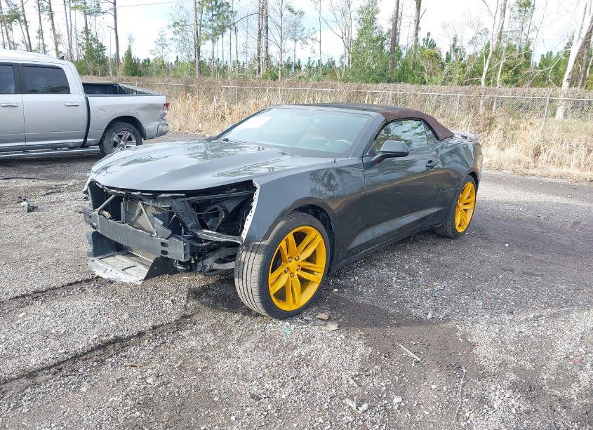 Photo 2 of 2017 Chevrolet Camaro 2LT (VIN 1G1FD3DS9H0212556)