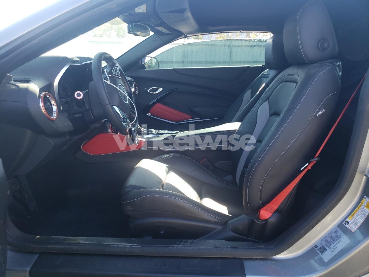 Photo 7 of 2023 CHEVROLET CAMARO LT (VIN 1G1FD3DXXP0144102)