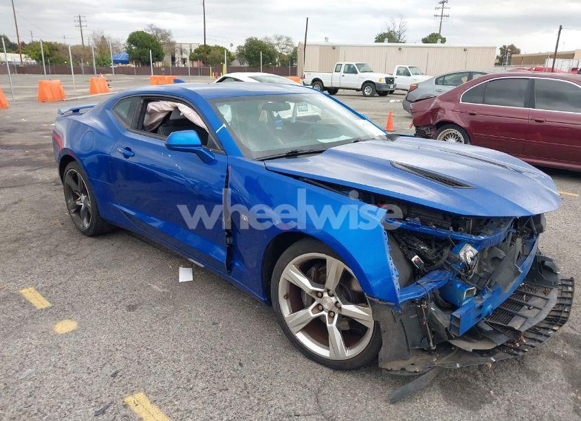 2016 Chevrolet Camaro 1SS (VIN 1G1FE1R71G0169531) main photo