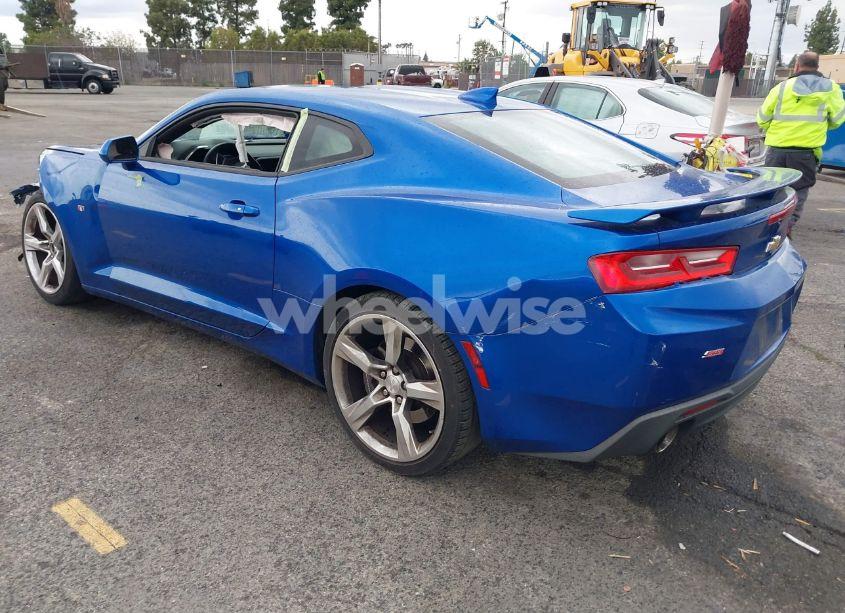 Photo 3 of 2016 Chevrolet Camaro 1SS (VIN 1G1FE1R71G0169531)