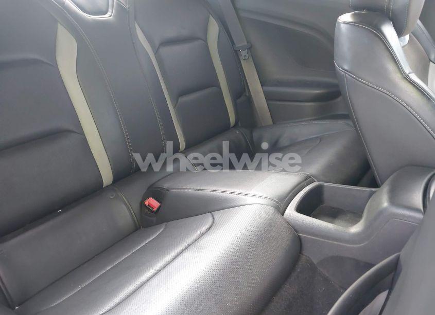 Photo 8 of 2017 Chevrolet Camaro 1SS (VIN 1G1FE1R71H0178750)