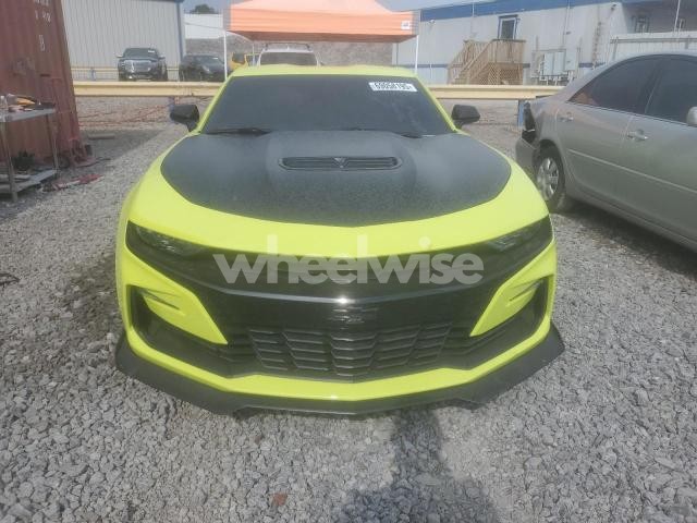 Photo 3 of 2019 CHEVROLET CAMARO SS (VIN 1G1FE1R72K0148471)