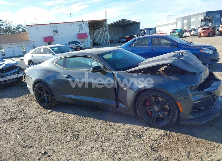 Photo 13 of 2020 Chevrolet Camaro RWD 1SS (VIN 1G1FE1R72L0144079)