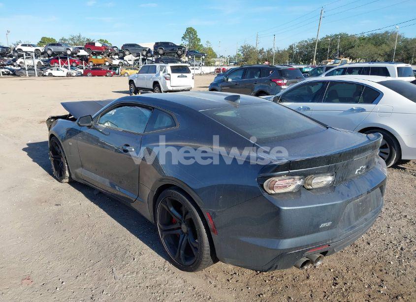Photo 3 of 2020 Chevrolet Camaro RWD 1SS (VIN 1G1FE1R72L0144079)