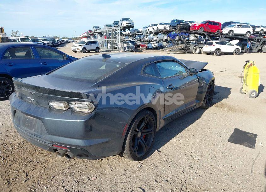 Photo 4 of 2020 Chevrolet Camaro RWD 1SS (VIN 1G1FE1R72L0144079)