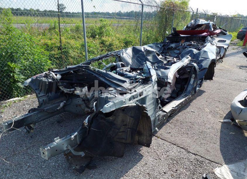 Photo 2 of 2017 Chevrolet Camaro 1SS (VIN 1G1FE1R73H0167636)