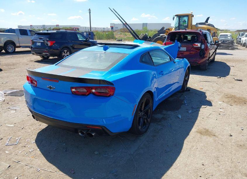 Photo 4 of 2022 Chevrolet Camaro RWD LT1 (VIN 1G1FE1R76N0104896)