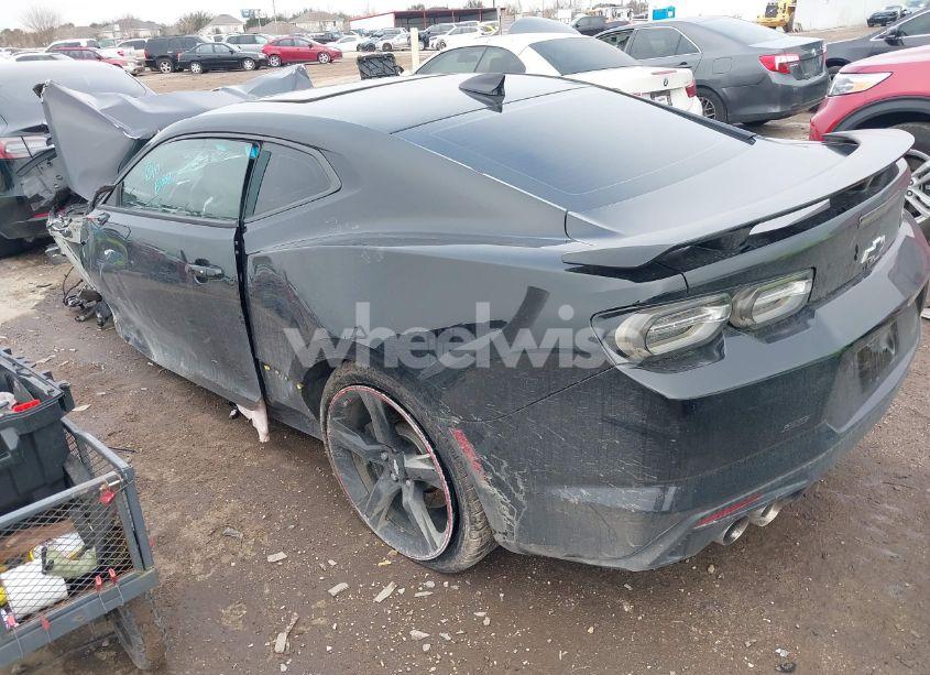 Photo 3 of 2019 Chevrolet Camaro 1SS (VIN 1G1FF1R70K0159224)