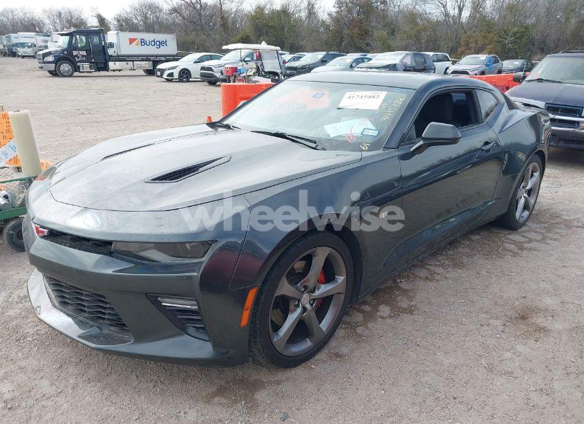 Photo 2 of 2017 Chevrolet Camaro 1SS (VIN 1G1FF1R71H0207340)