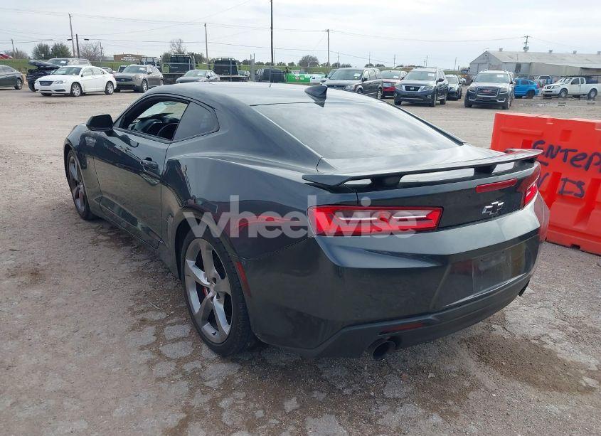 Photo 3 of 2017 Chevrolet Camaro 1SS (VIN 1G1FF1R71H0207340)