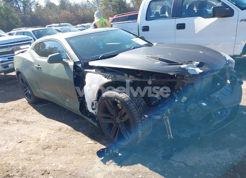 2017 Chevrolet Camaro 1SS (VIN 1G1FF1R72H0172498) main photo