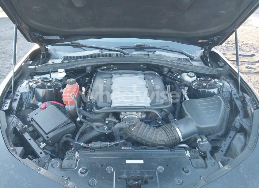 Photo 10 of 2018 Chevrolet Camaro 1SS (VIN 1G1FF1R72J0115837)