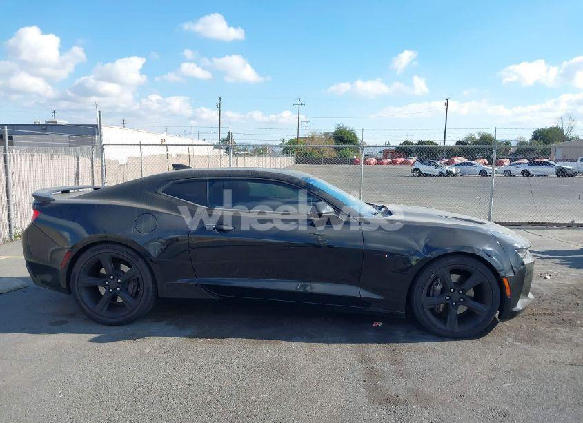 Photo 13 of 2018 Chevrolet Camaro 1SS (VIN 1G1FF1R72J0143377)