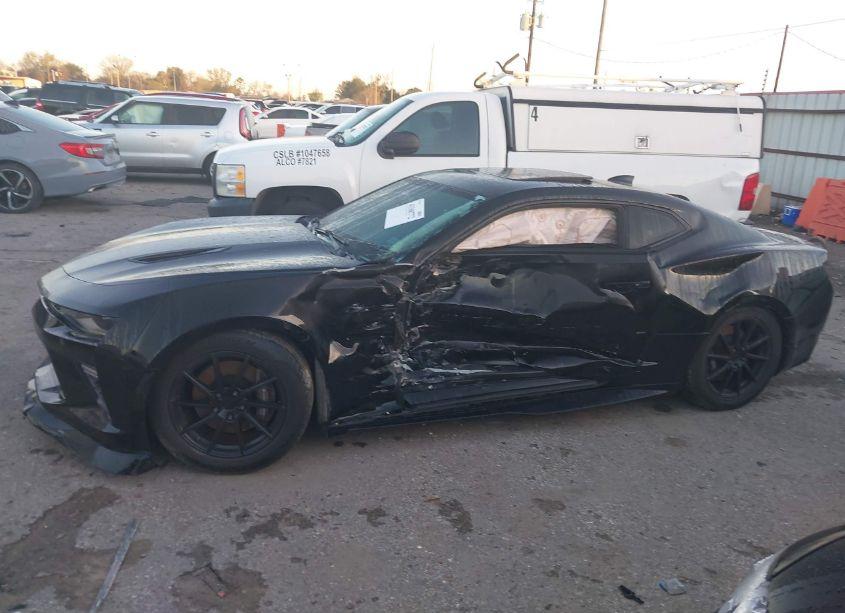 Photo 14 of 2018 Chevrolet Camaro 1SS (VIN 1G1FF1R72J0148921)