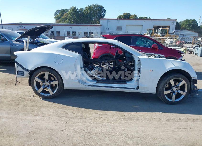 Photo 12 of 2019 Chevrolet Camaro 1SS (VIN 1G1FF1R72K0146619)