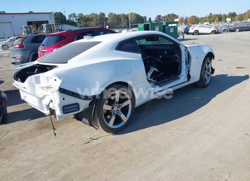 Photo 4 of 2019 Chevrolet Camaro 1SS (VIN 1G1FF1R72K0146619)