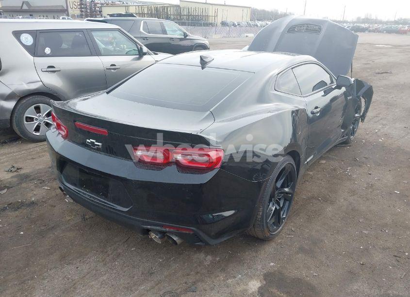 Photo 4 of 2021 Chevrolet Camaro RWD LT1 (VIN 1G1FF1R72M0142413)