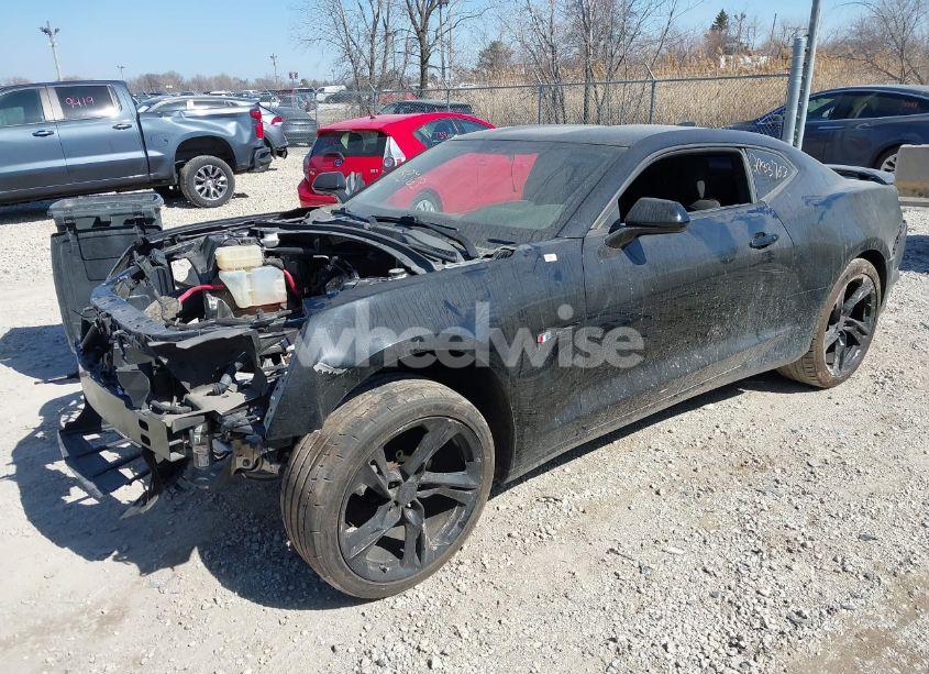 Photo 2 of 2020 Chevrolet Camaro (VIN 1G1FF1R73L0110083)