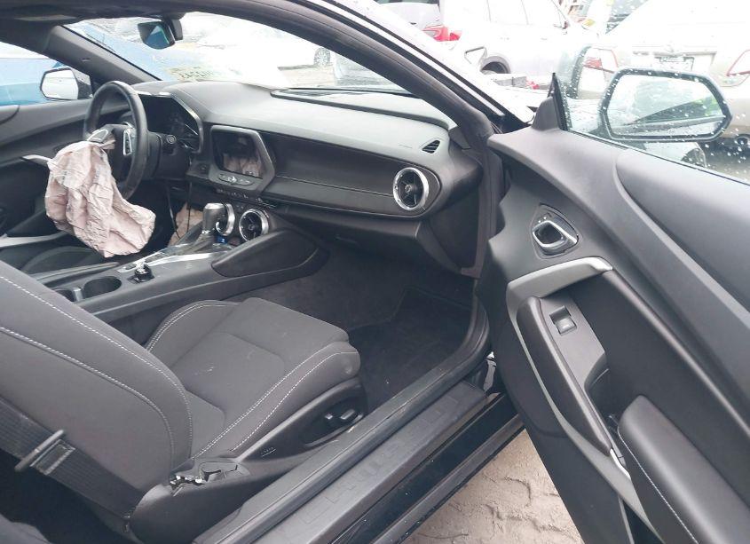 Photo 5 of 2018 Chevrolet Camaro 1SS (VIN 1G1FF1R74J0114771)