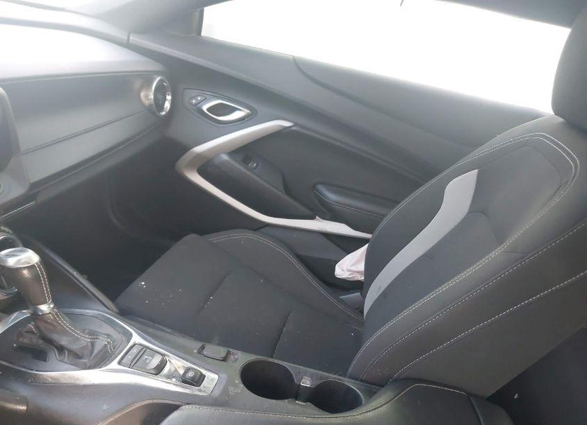 Photo 5 of 2019 Chevrolet Camaro 1SS (VIN 1G1FF1R74K0151742)