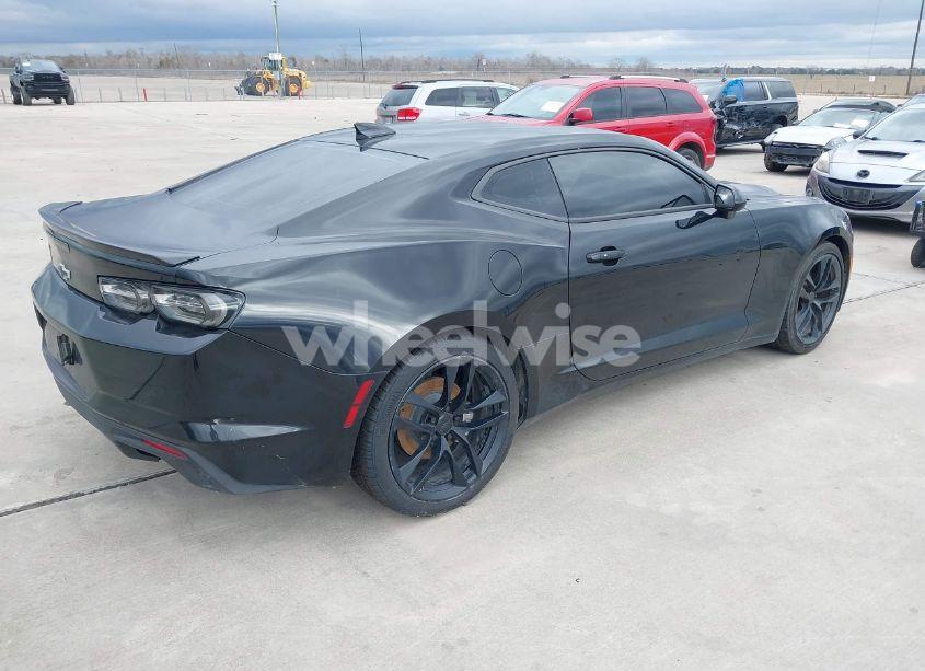 Photo 4 of 2024 Chevrolet Camaro (VIN 1G1FF1R74R0123630)