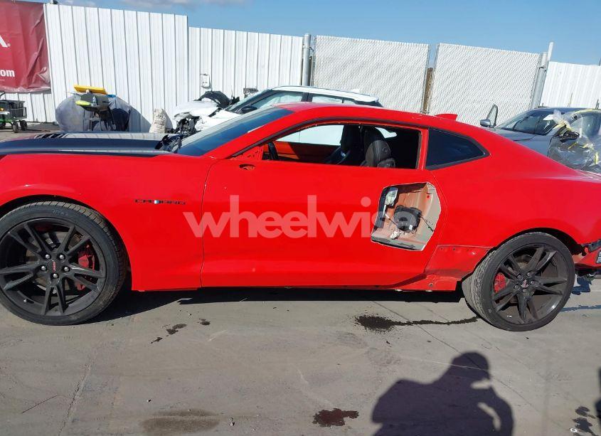 Photo 15 of 2021 Chevrolet Camaro RWD 1SS (VIN 1G1FF1R75M0104335)