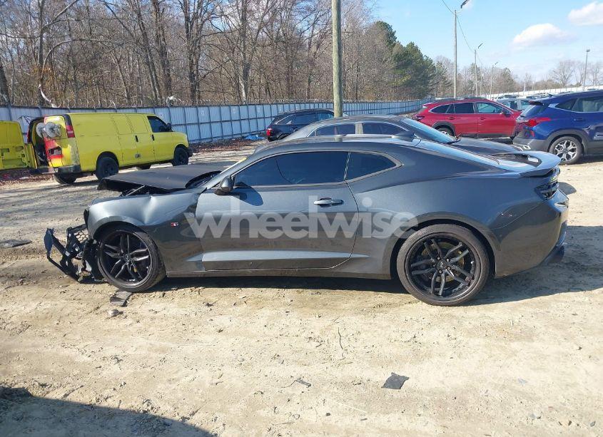 Photo 14 of 2016 Chevrolet Camaro 1SS (VIN 1G1FF1R76G0157212)