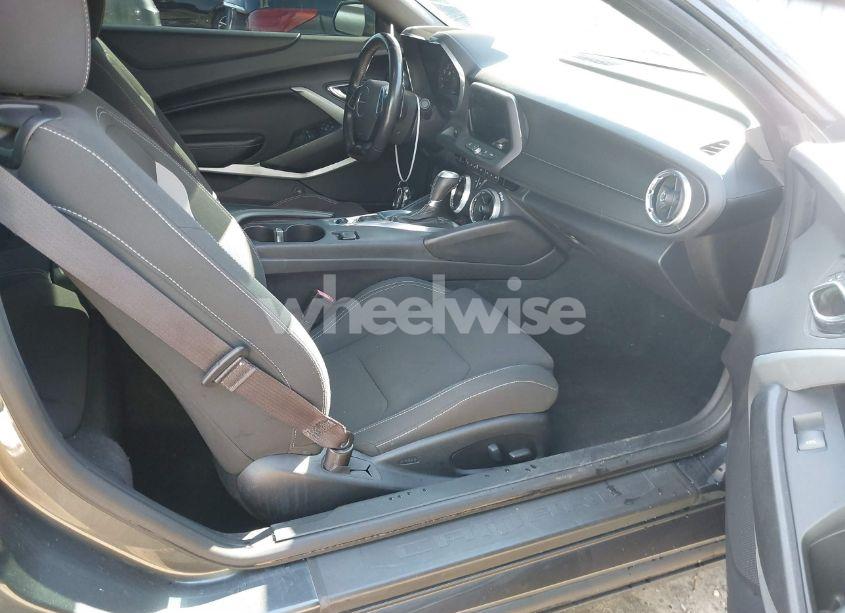 Photo 5 of 2016 Chevrolet Camaro 1SS (VIN 1G1FF1R76G0157212)