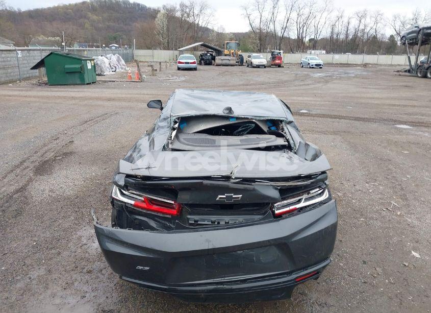 Photo 15 of 2018 Chevrolet Camaro 1SS (VIN 1G1FF1R76J0112083)