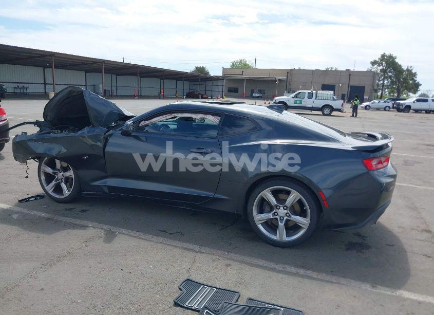 Photo 15 of 2017 Chevrolet Camaro 1SS (VIN 1G1FF1R77H0102947)