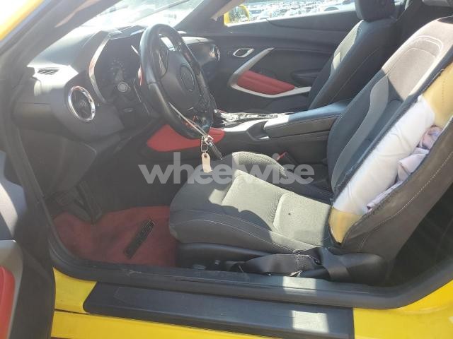 Photo 6 of 2018 CHEVROLET CAMARO SS (VIN 1G1FF1R77J0121522)