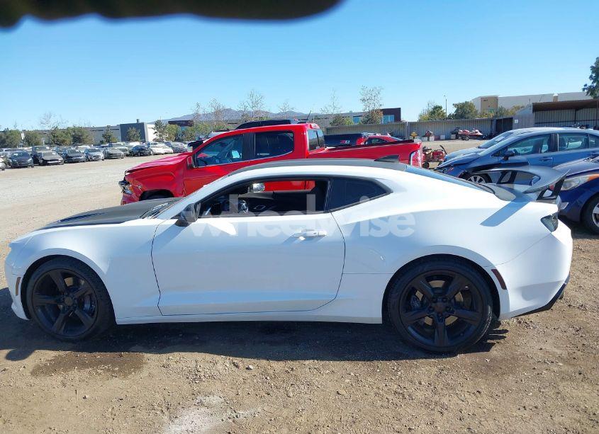 Photo 14 of 2017 Chevrolet Camaro (VIN 1G1FF1R78H0178936)