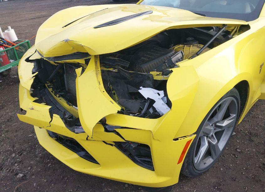 Photo 6 of 2017 Chevrolet Camaro 1SS (VIN 1G1FF1R78H0203950)