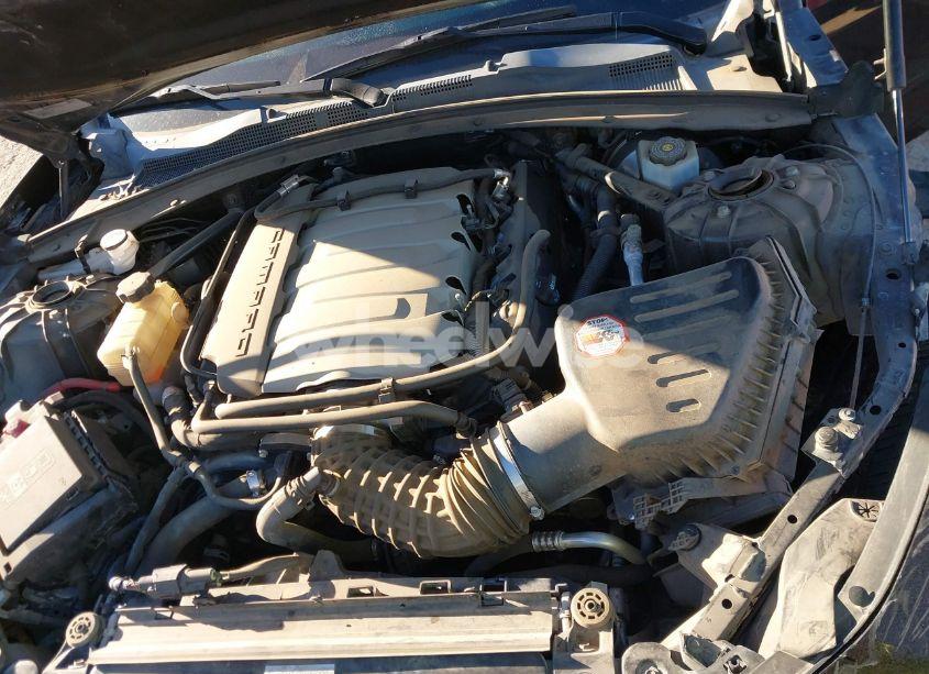 Photo 10 of 2017 Chevrolet Camaro 1SS (VIN 1G1FF1R7XH0197505)