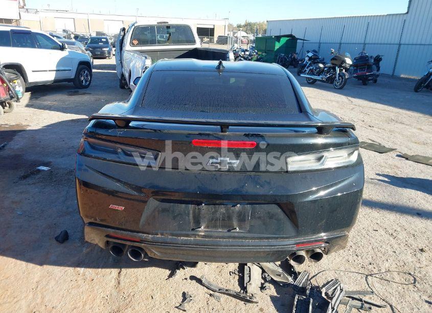 Photo 16 of 2017 Chevrolet Camaro 1SS (VIN 1G1FF1R7XH0197505)