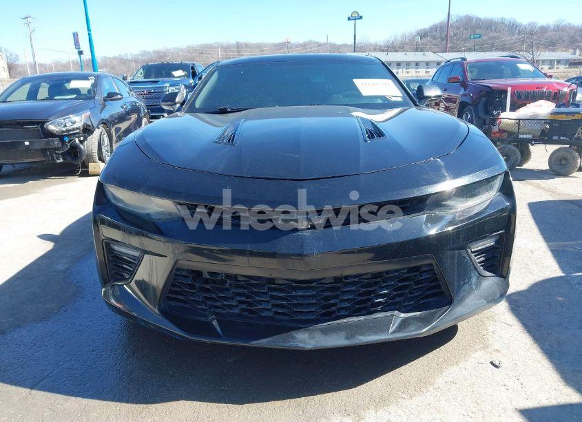 Photo 12 of 2017 Chevrolet Camaro 1SS (VIN 1G1FF1R7XH0199125)