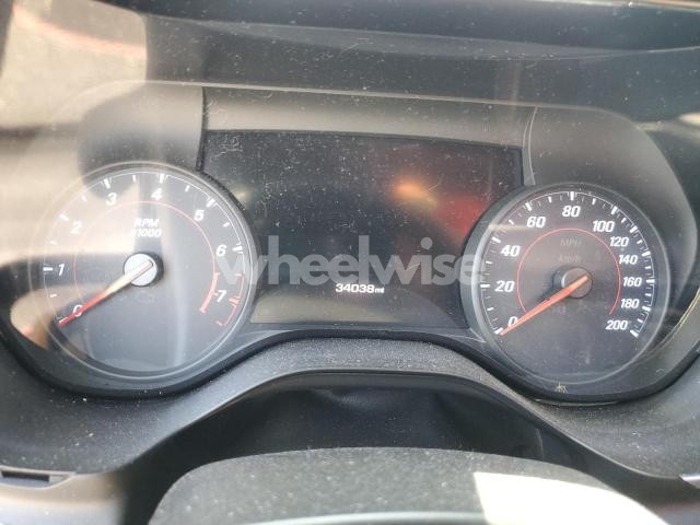 Photo 9 of 2021 CHEVROLET CAMARO LZ (VIN 1G1FF1R7XM0104427)