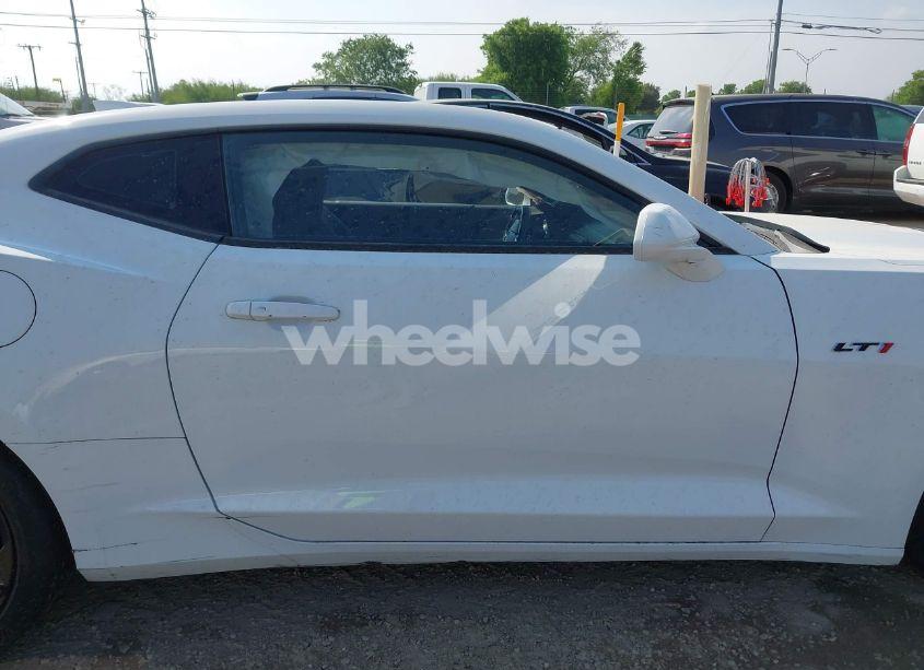 Photo 13 of 2022 Chevrolet Camaro RWD LT1 (VIN 1G1FF1R7XN0105319)