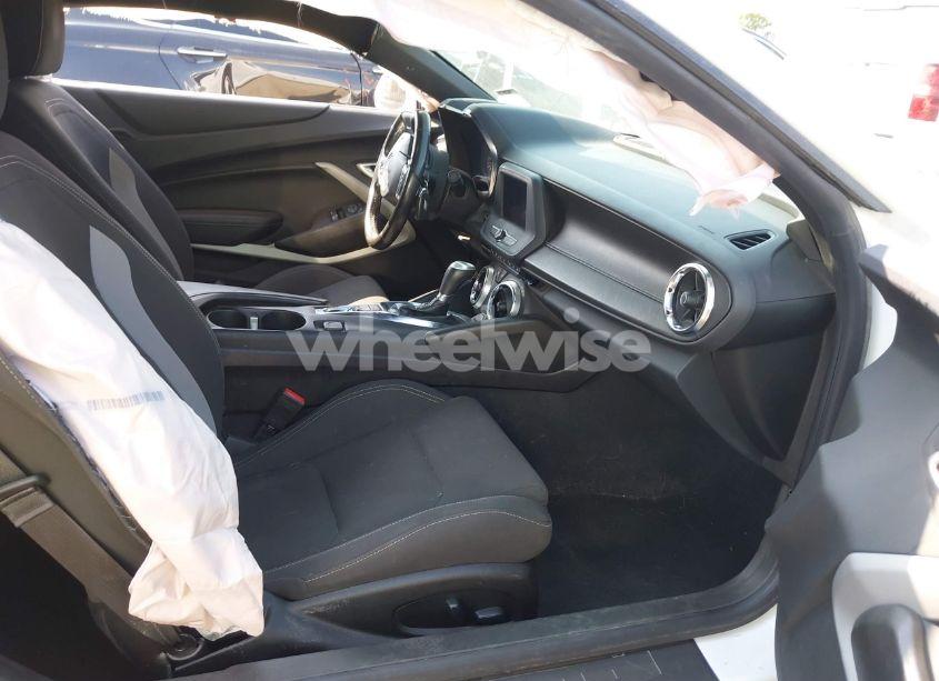 Photo 5 of 2022 Chevrolet Camaro RWD LT1 (VIN 1G1FF1R7XN0105319)