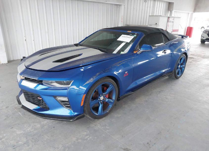 Photo 2 of 2018 Chevrolet Camaro 1SS (VIN 1G1FF3D71J0133264)