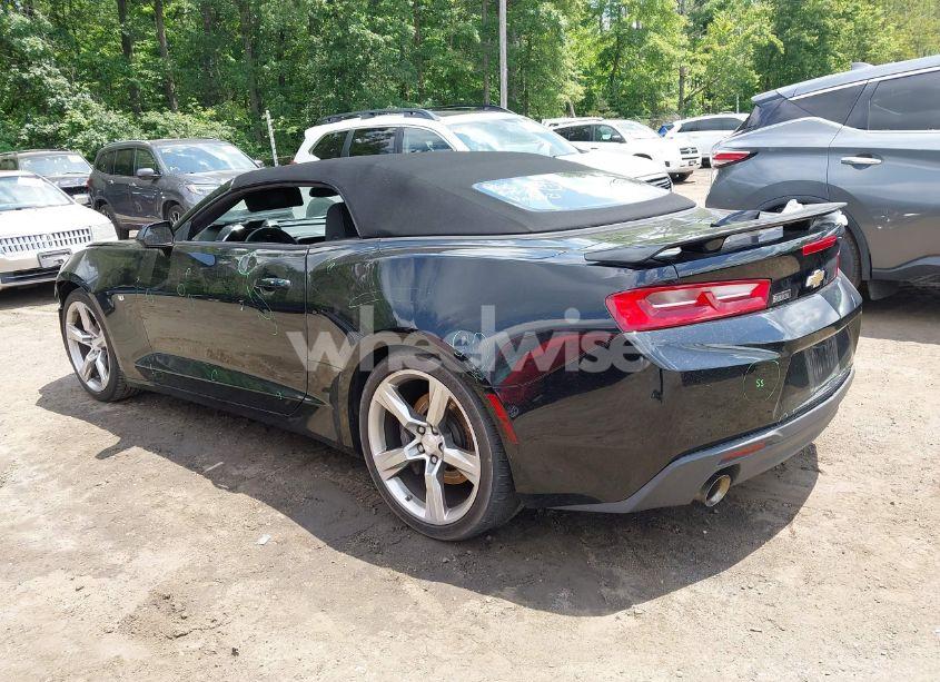 Photo 3 of 2018 Chevrolet Camaro 1SS (VIN 1G1FF3D72J0125321)